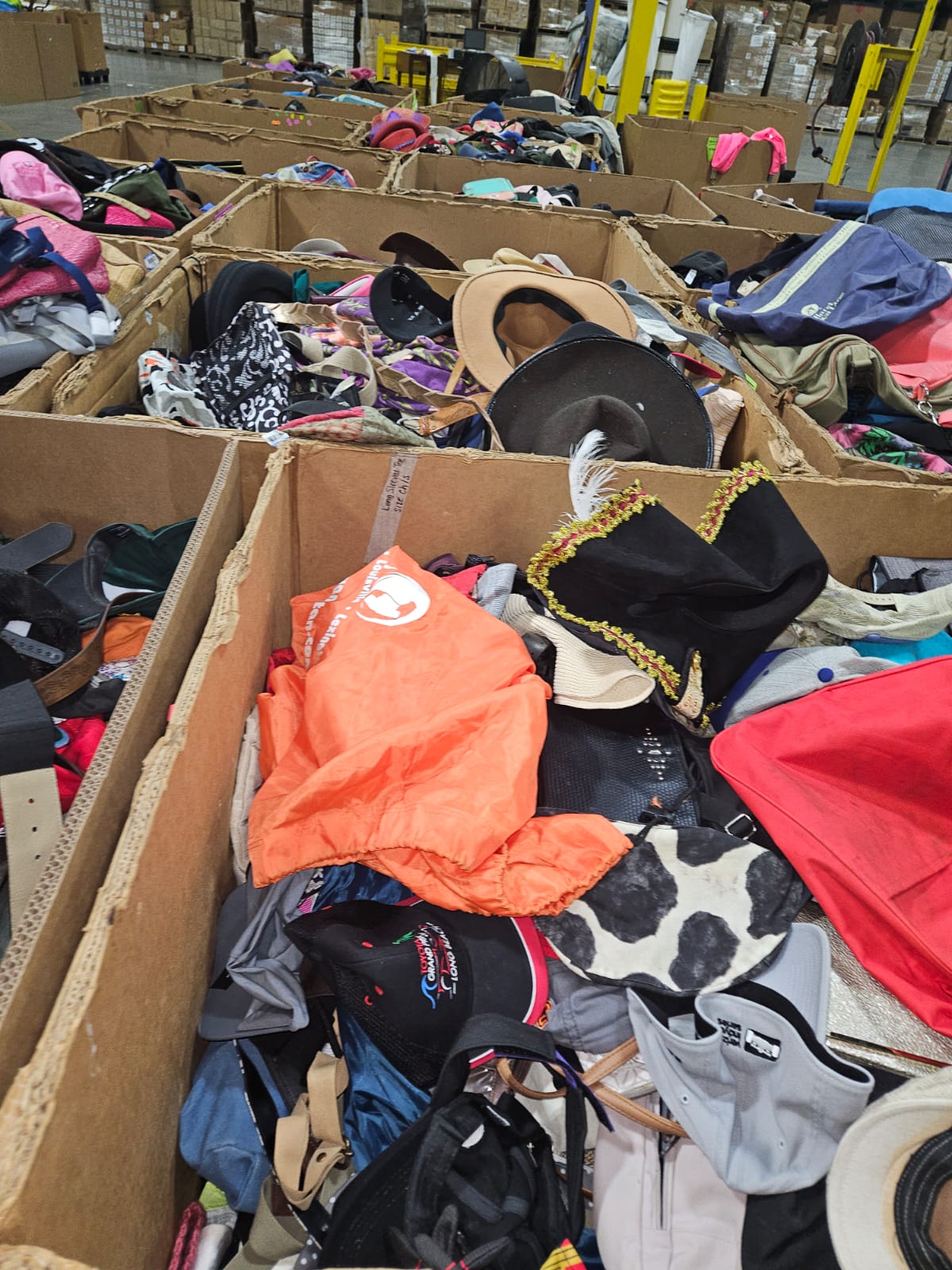 Purses / Belts / Handbags 3